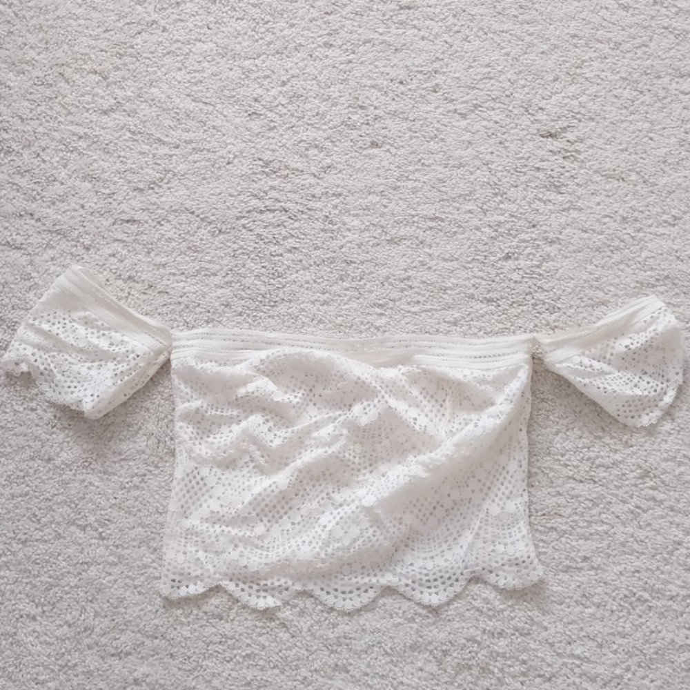 Like new Victoria's secret Lace Crop top